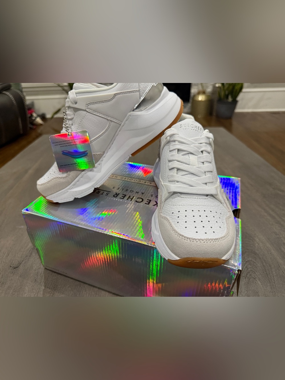 Skechers NWT